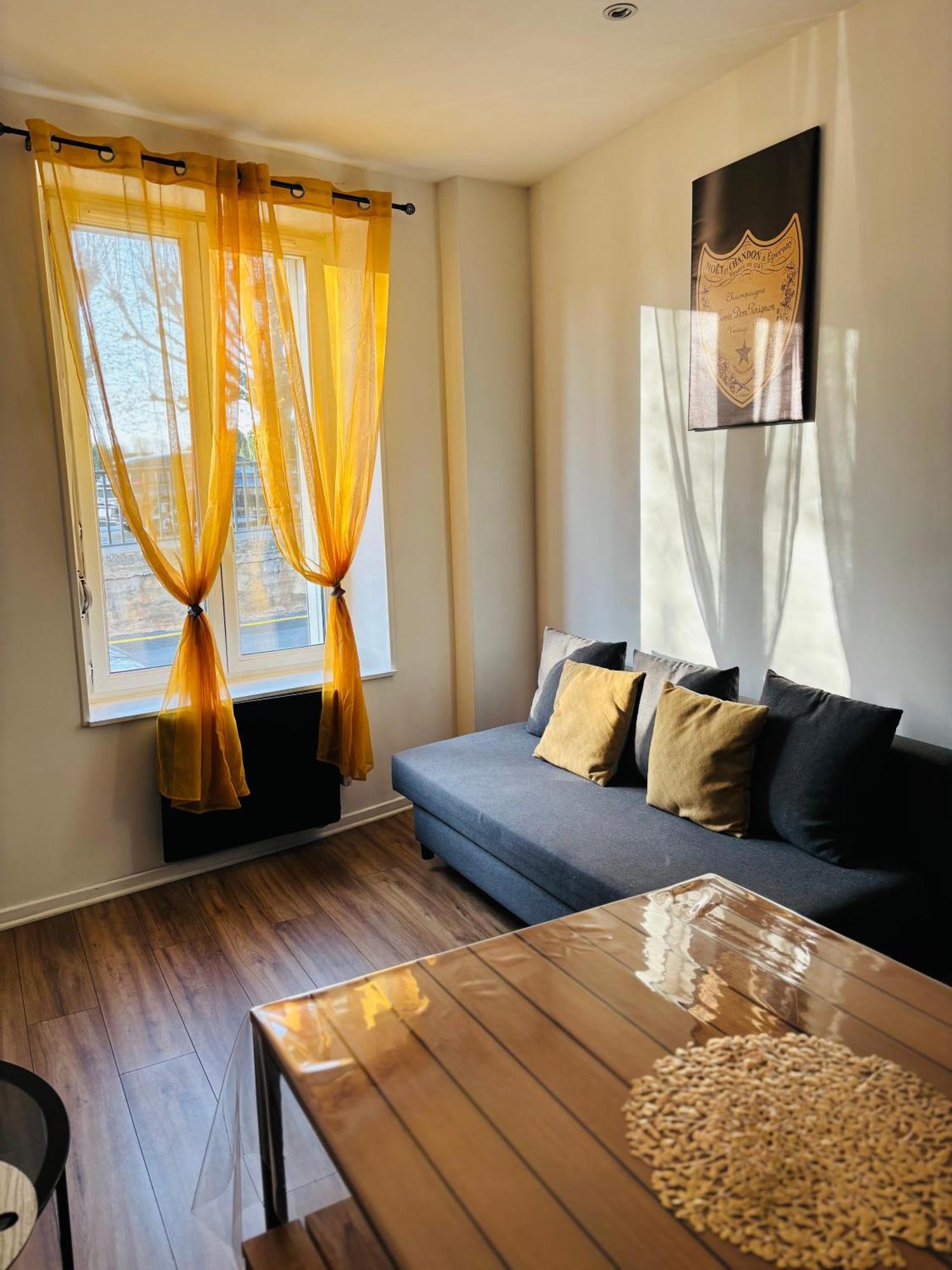 Fine Bulle En Champagne - 1 Chambre - Terrasse Épernay Exteriör bild